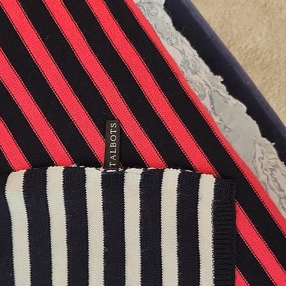 Talbot's Ruana - Picture 5 of 7